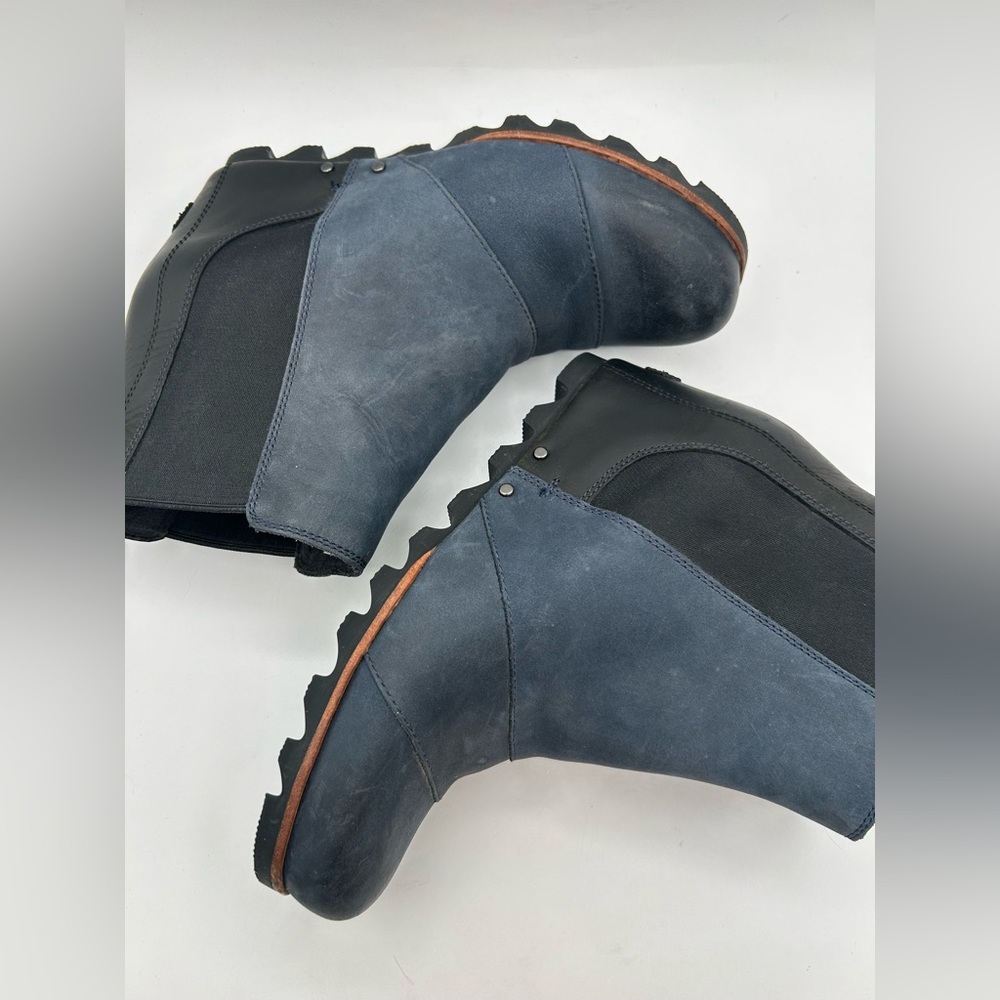 Sorel Joan of Arctic Platform Wedge II Chelsea Boots Bootie, Black & Navy SZ 9.5 - Picture 5 of 11